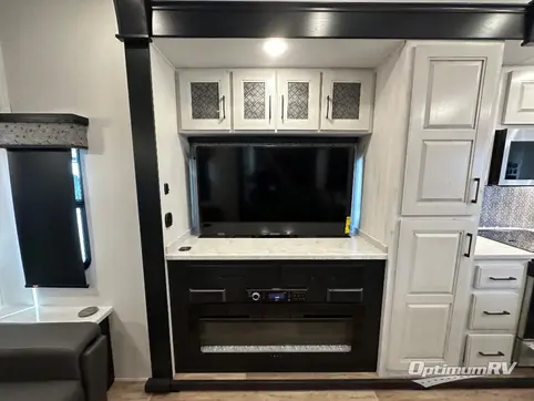2024 Heartland Bighorn 3910FB RV Photo 2