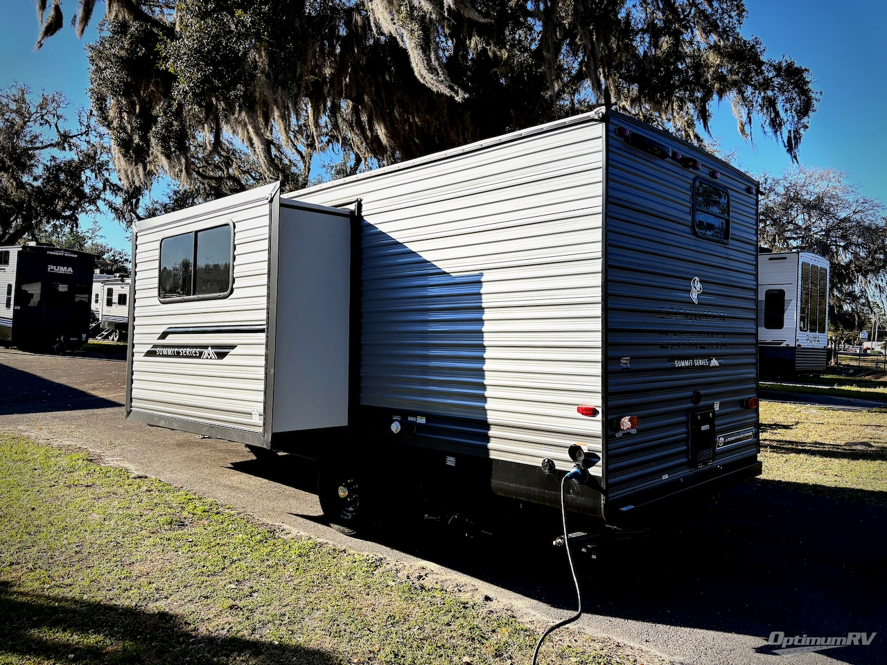 2026 Coachmen Catalina Summit Series 7 184BHSX Photo 3