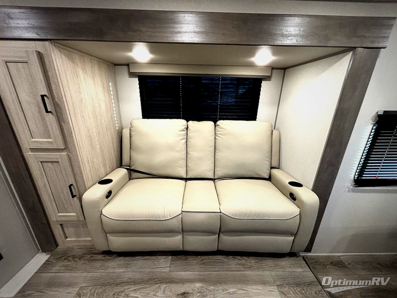 2026 Coachmen Catalina Summit Series 7 194RBS Photo 9