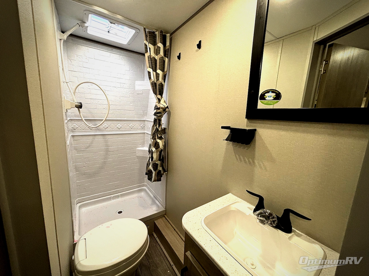 2026 Coachmen Catalina Summit Series 7 194RBS Photo 12