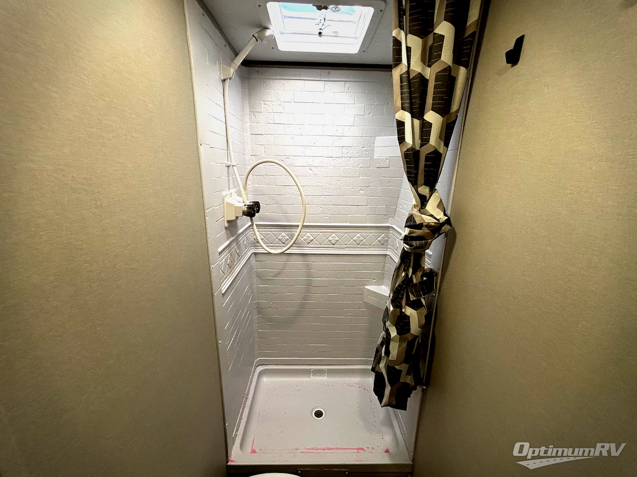 2026 Coachmen Catalina Summit Series 7 194RBS Photo 13