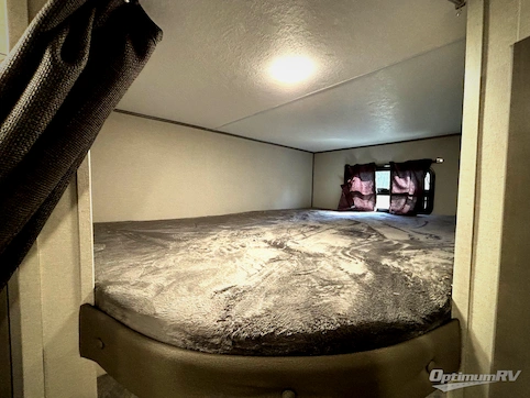 2026 Coachmen Catalina Summit Series 8 261BHS RV Photo 4