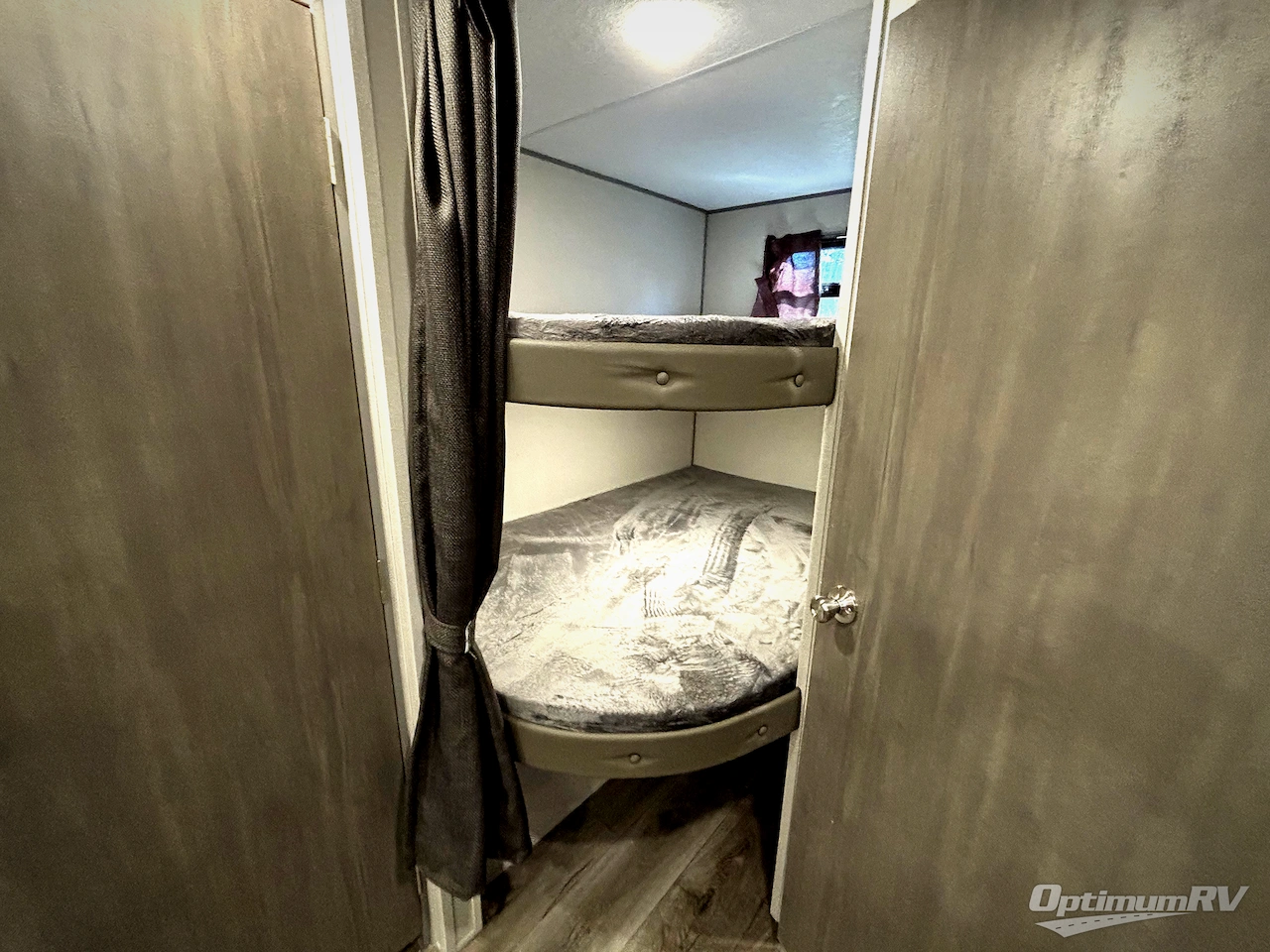 2026 Coachmen Catalina Summit Series 8 261BHS Photo 12