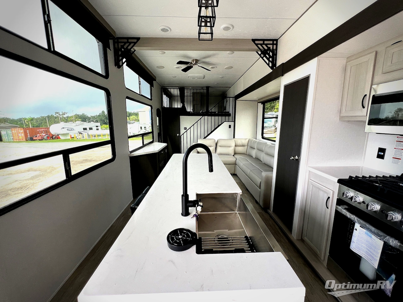 2027 Coachmen Catalina Destination Series 42CONDO Photo 4