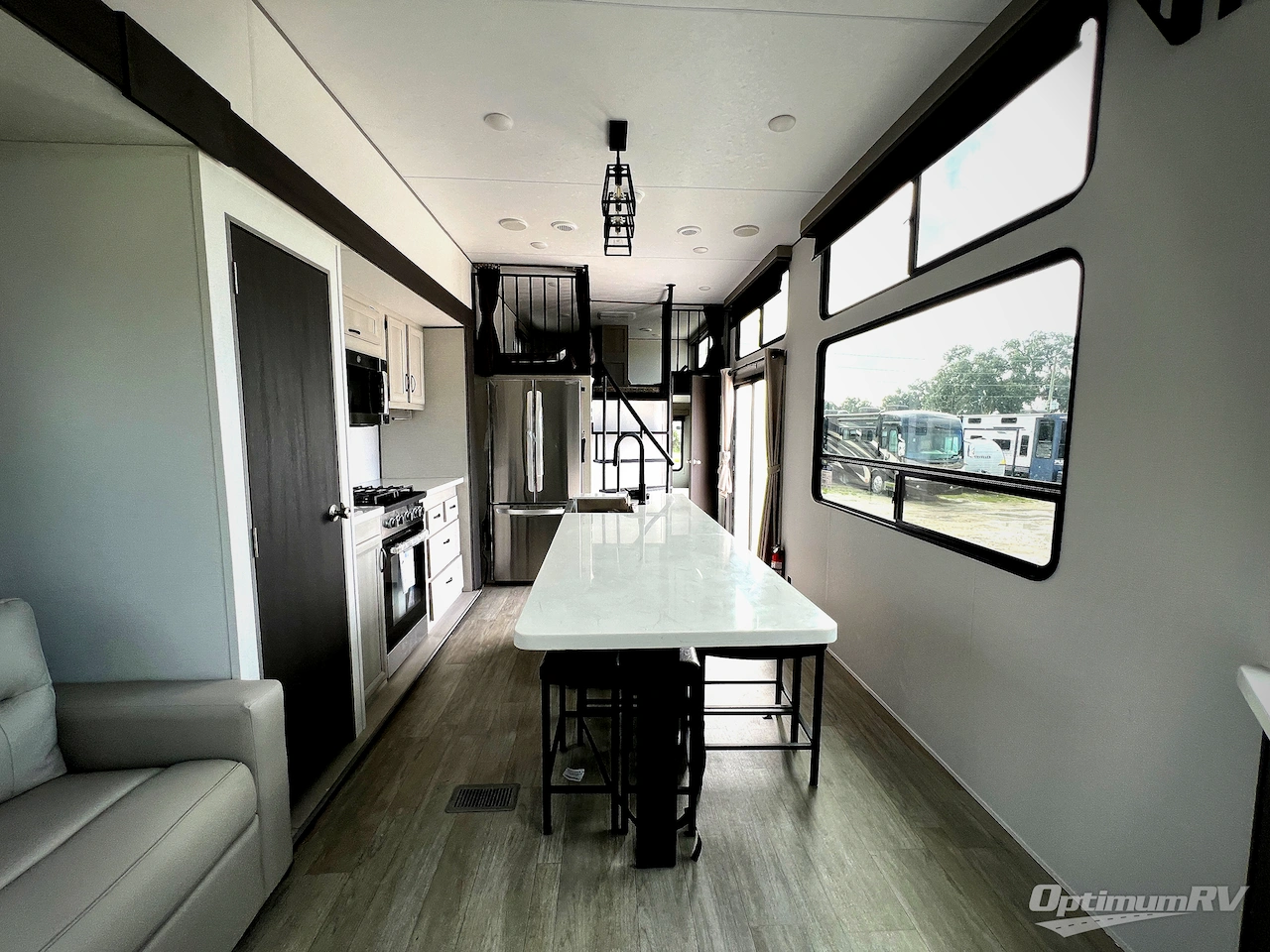 2027 Coachmen Catalina Destination Series 42CONDO Photo 5