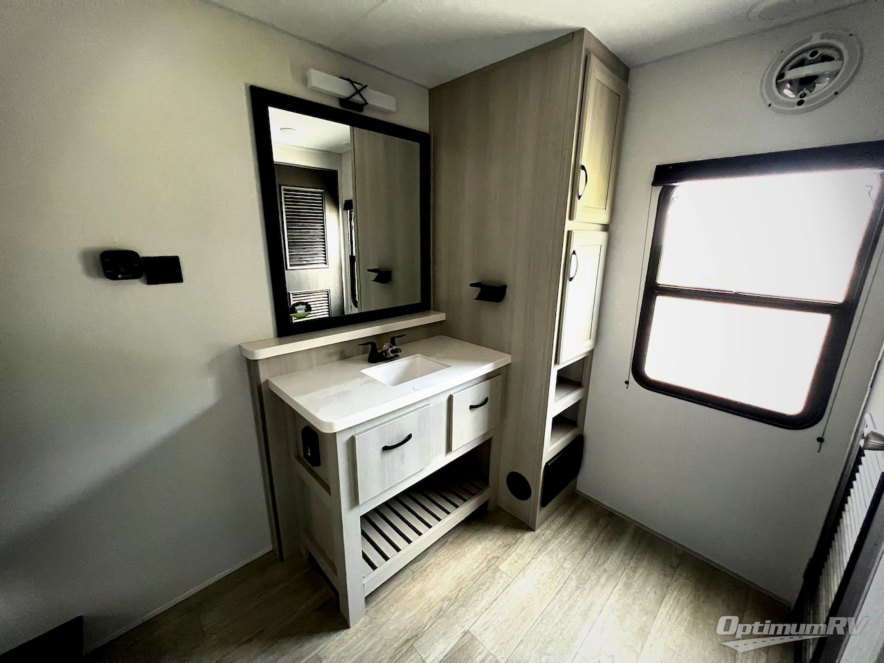 2027 Coachmen Catalina Destination Series 42CONDO Photo 19