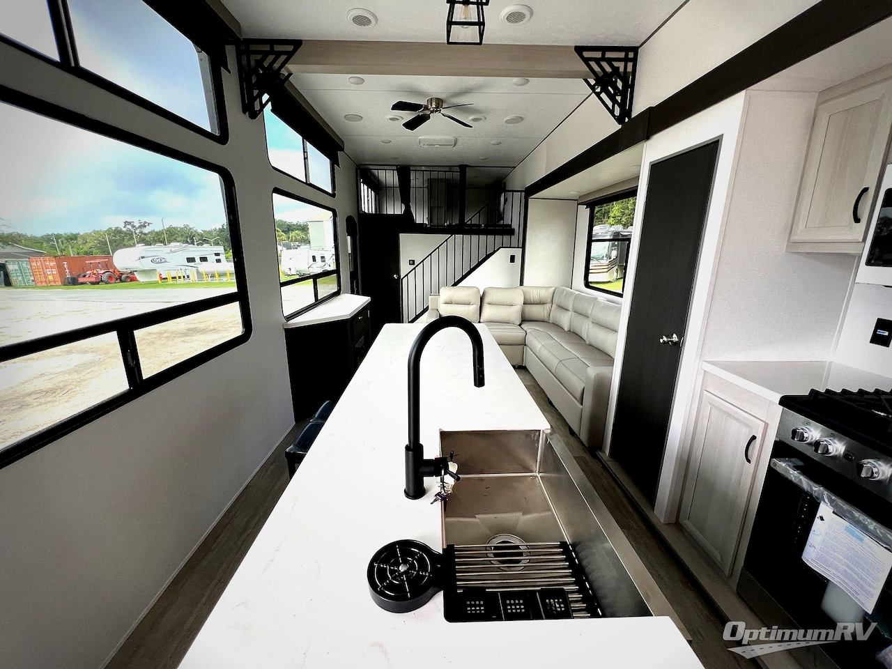 2027 Coachmen Catalina Destination Series 42CONDO Photo 21