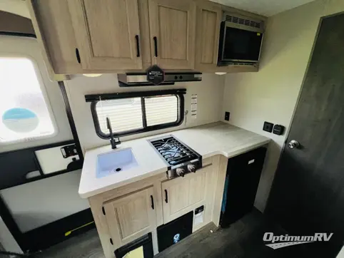 2024 Coachmen Catalina Summit Series 7 164BHX RV Photo 4