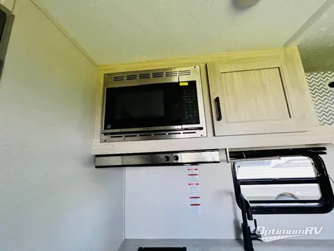 2025 Coachmen Catalina Summit Series 7 154RBX RV Photo 3