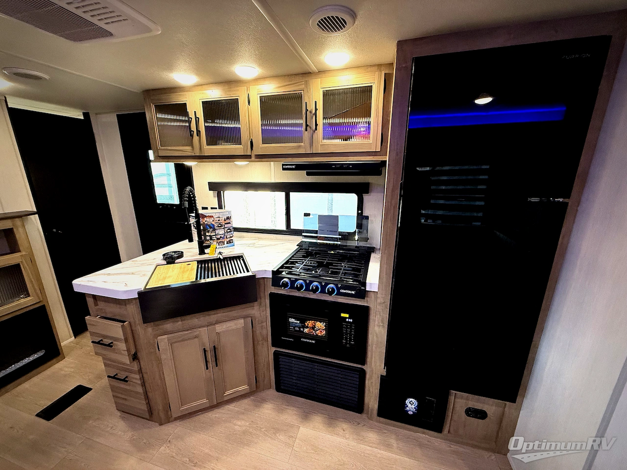 2026 Forest River Cherokee Wolf Den 301BH Photo 12