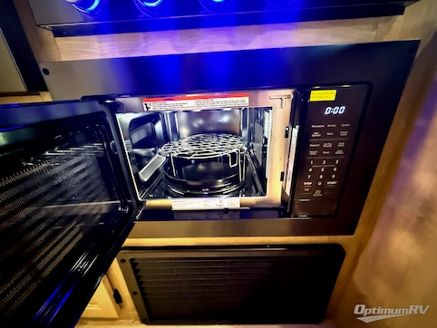 2026 Forest River Cherokee Wolf Pup Black Label 19SMBL RV Photo 3