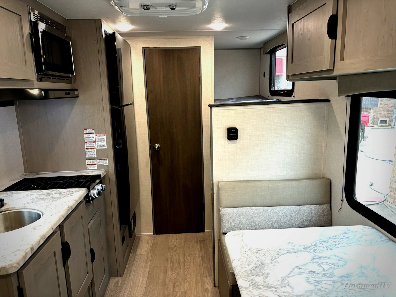 2026 Coachmen Clipper Cadet 17CBH Photo 5