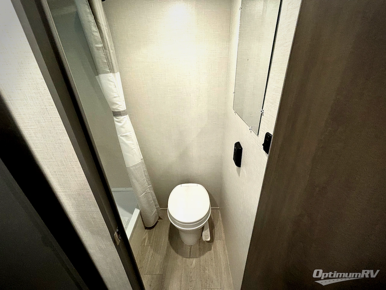 2026 Coachmen Clipper Cadet 17CBH Photo 20