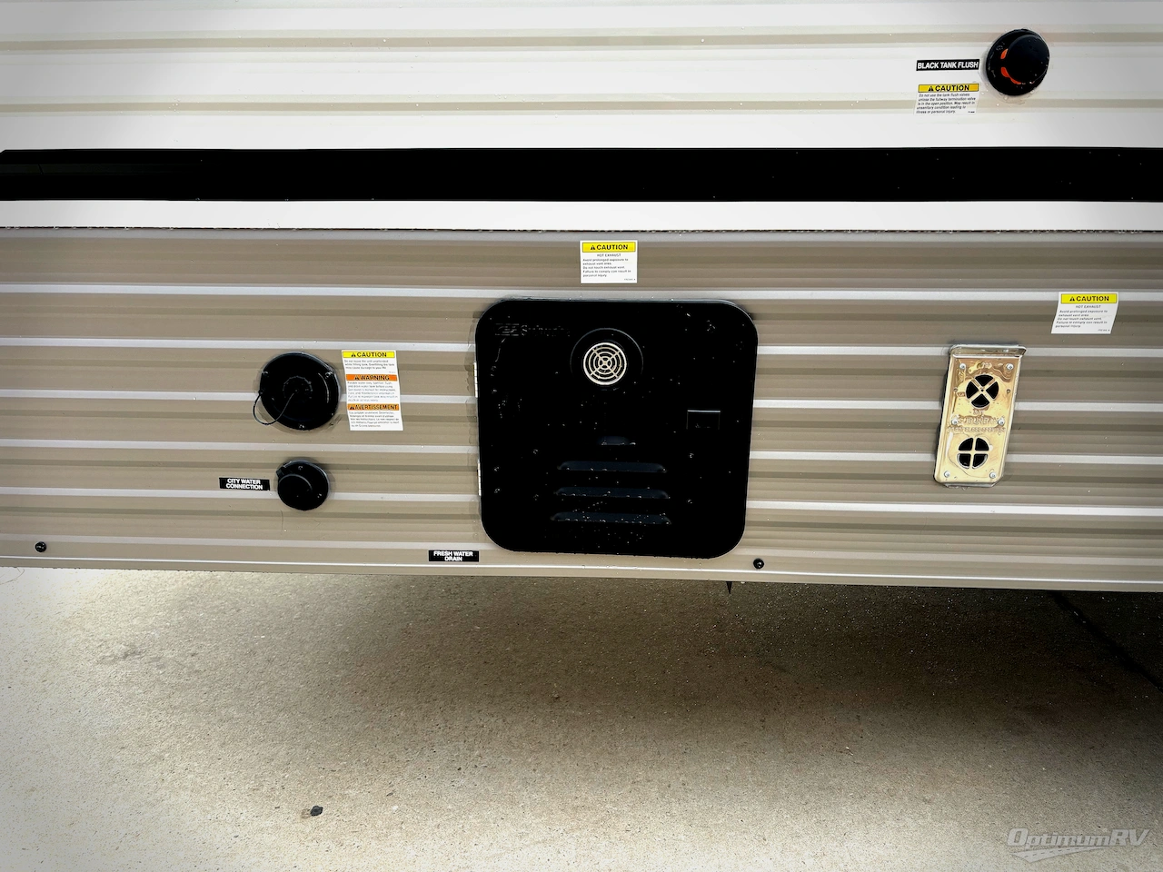 2026 Coachmen Clipper Cadet 16CFB Photo 13