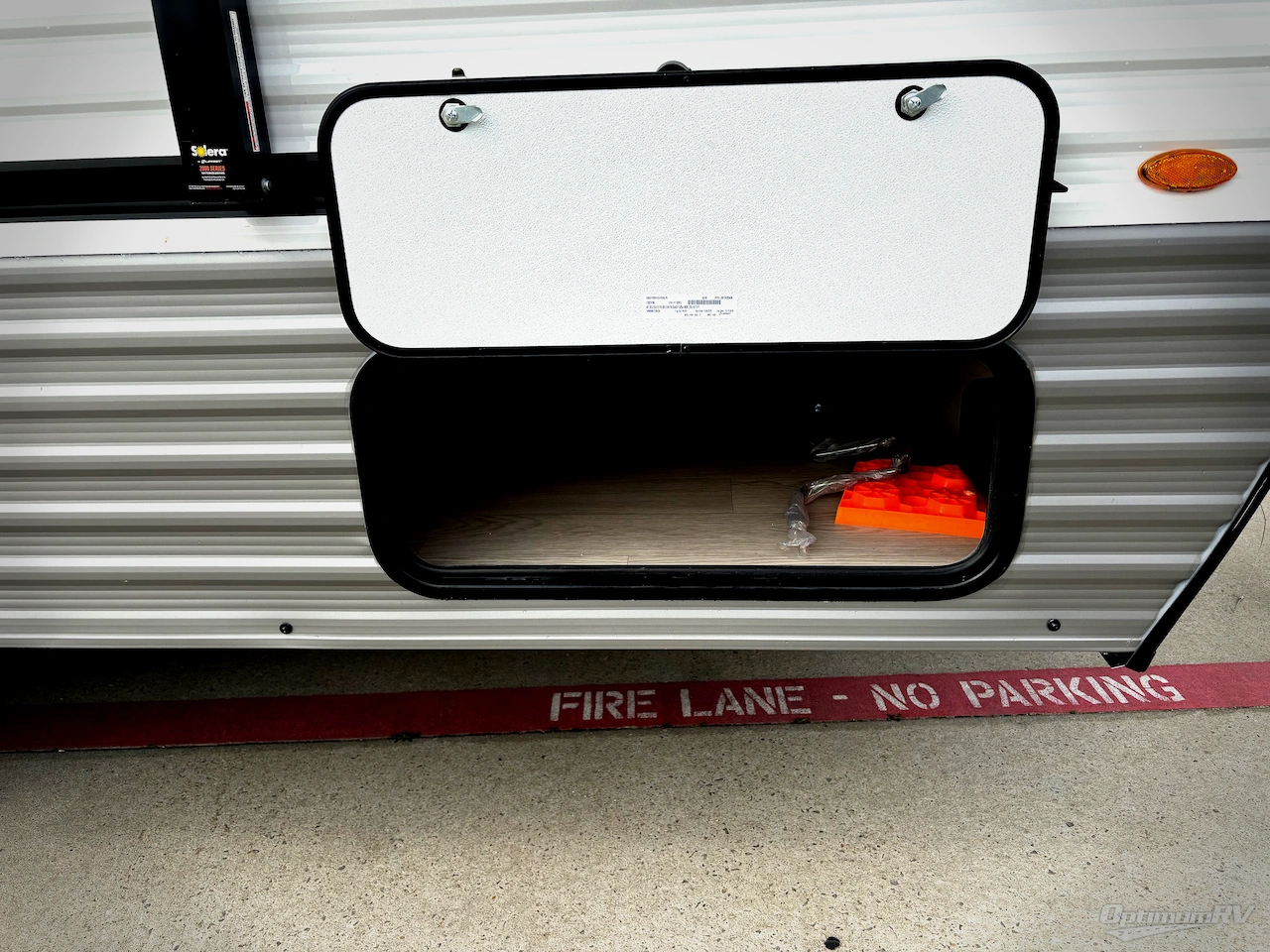 2026 Coachmen Clipper Cadet 16CFB Photo 14