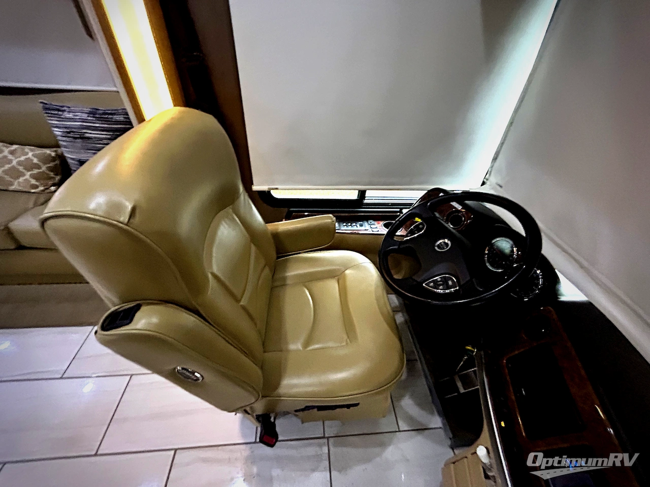 2014 Newmar Ventana 4037 Photo 7