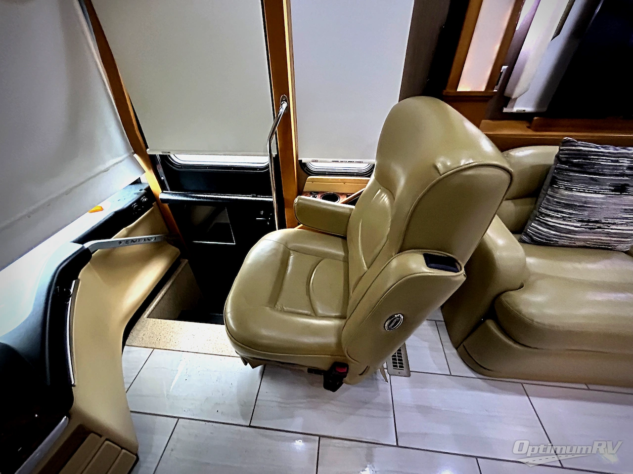 2014 Newmar Ventana 4037 Photo 9