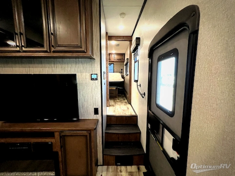 2022 KZ Venom 4113TK RV Photo 3