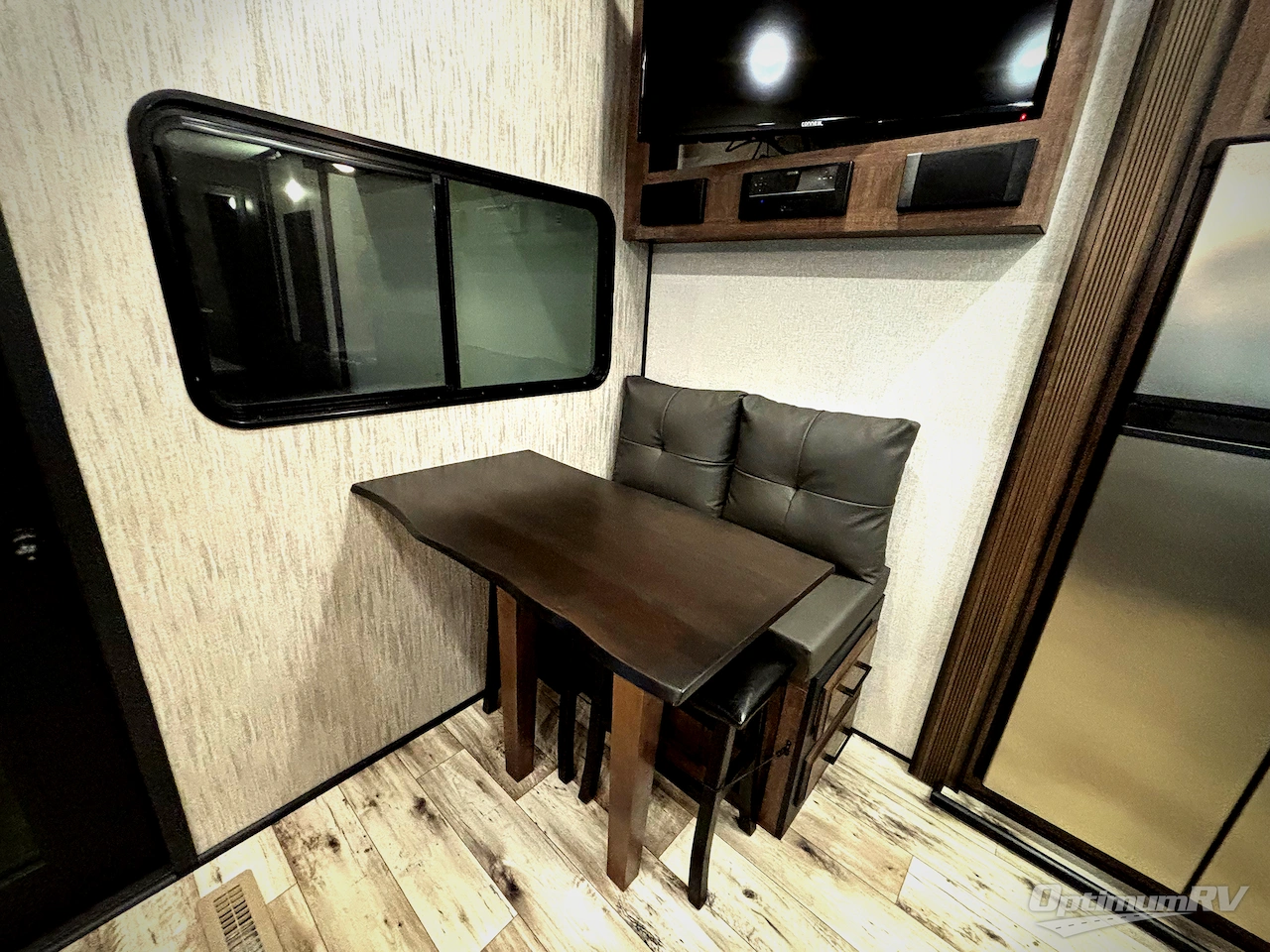 2022 KZ Venom V-Series V3916TK Photo 17