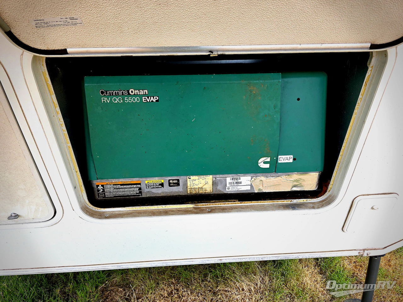 2013 Keystone Raptor 395LEV Photo 2