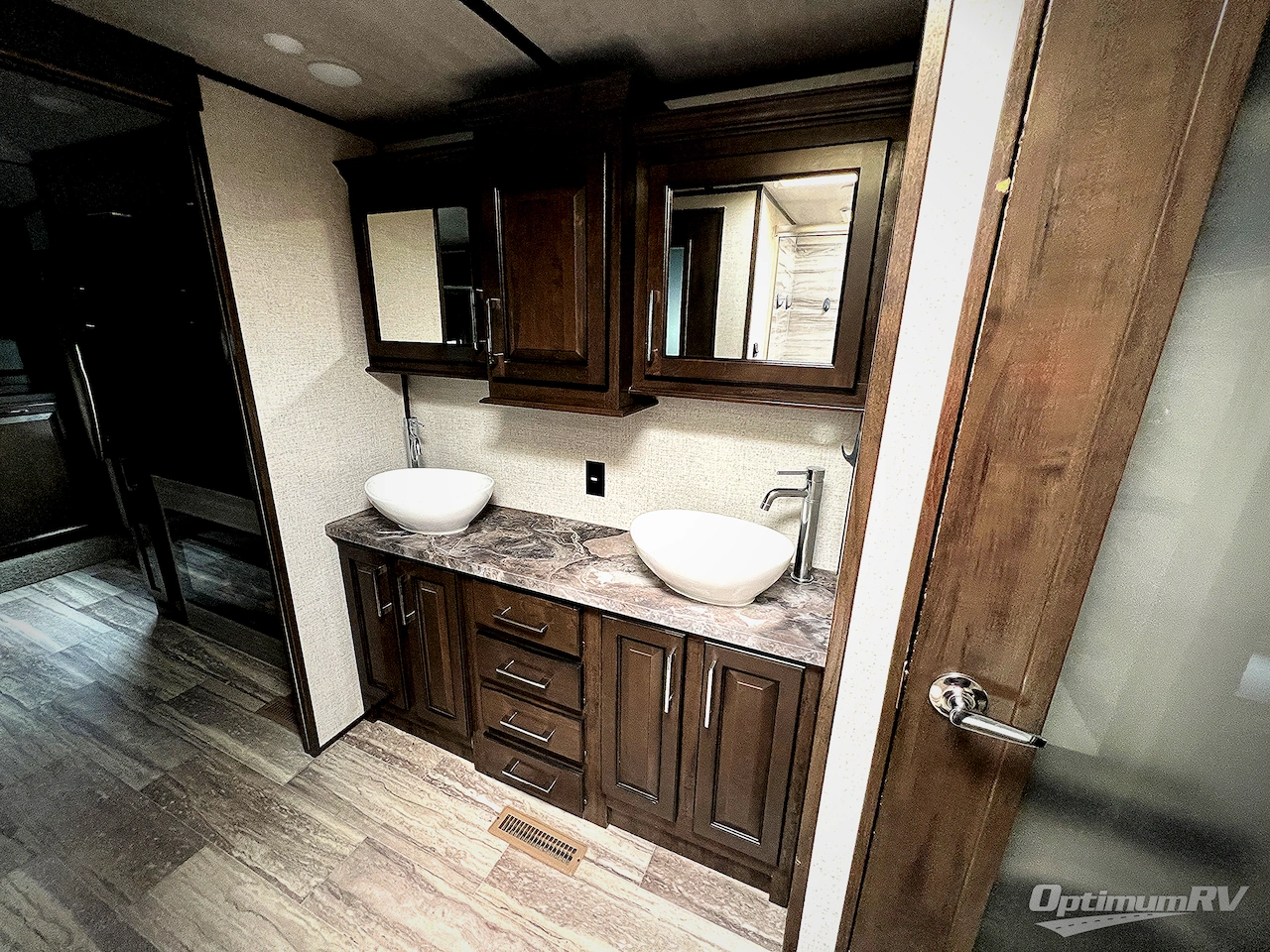 2021 Dutchmen Yukon 399ML Photo 21