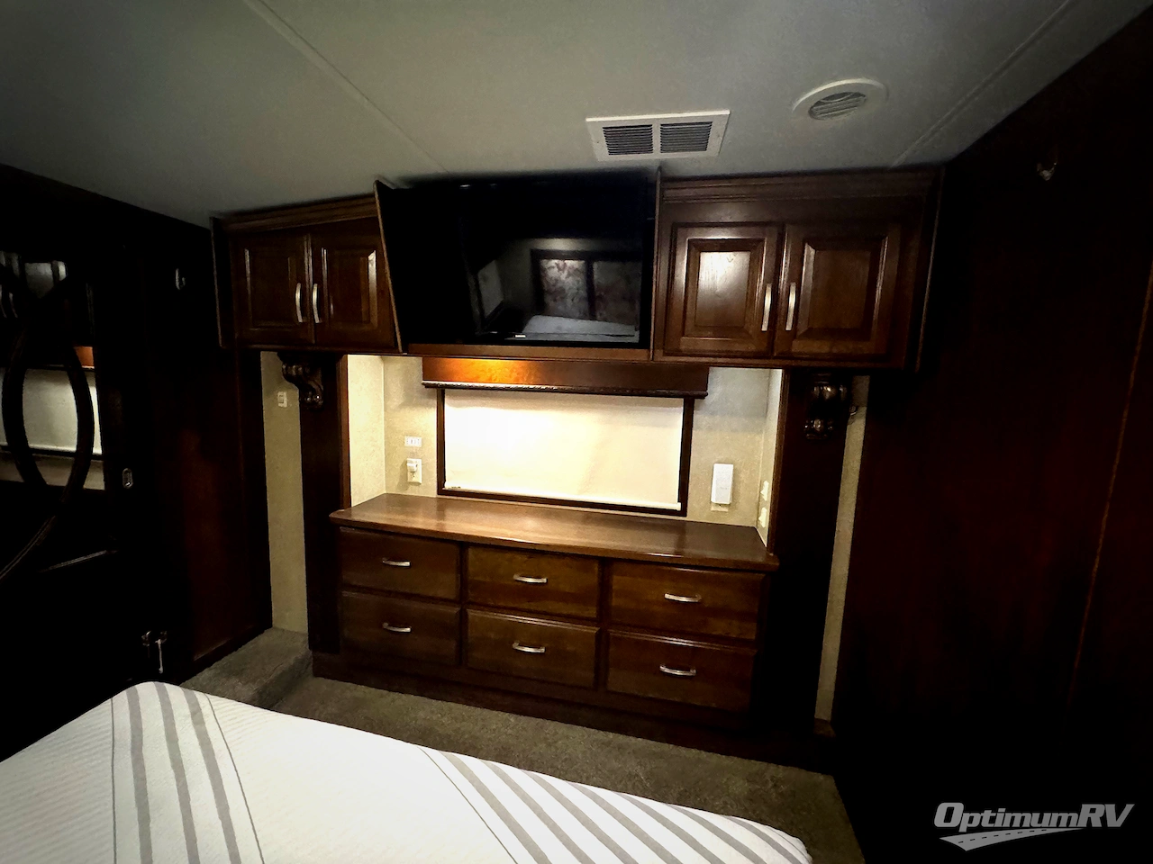 2016 DRV Luxury Suites Mobile Suites 38RSB3 Photo 21