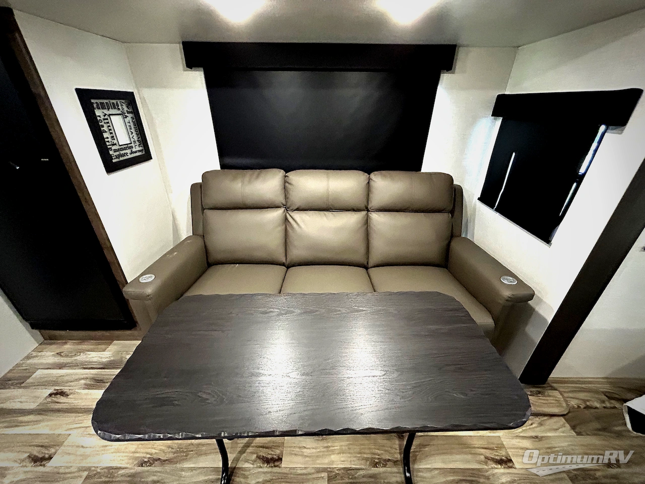 2024 Venture Stratus SR231VRB Photo 11