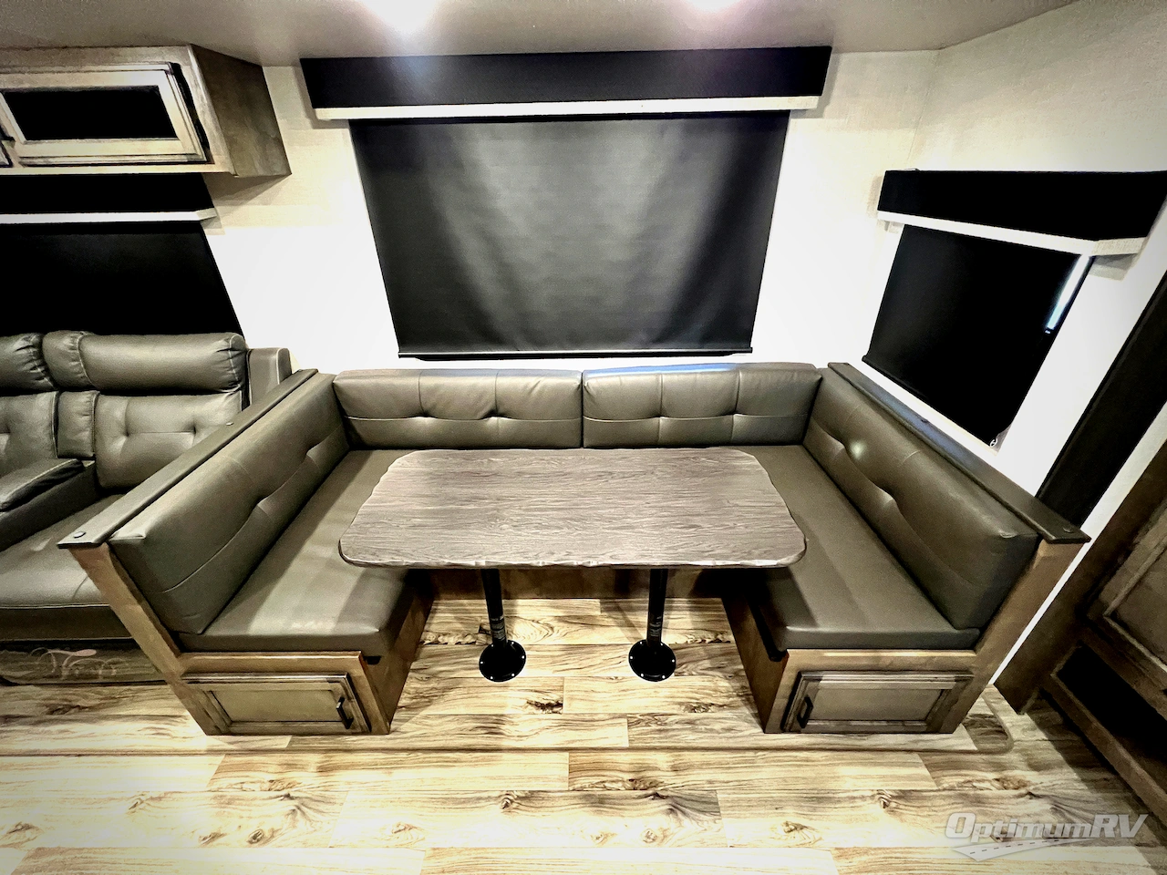 2024 Venture SportTrek ST332VBH Photo 9