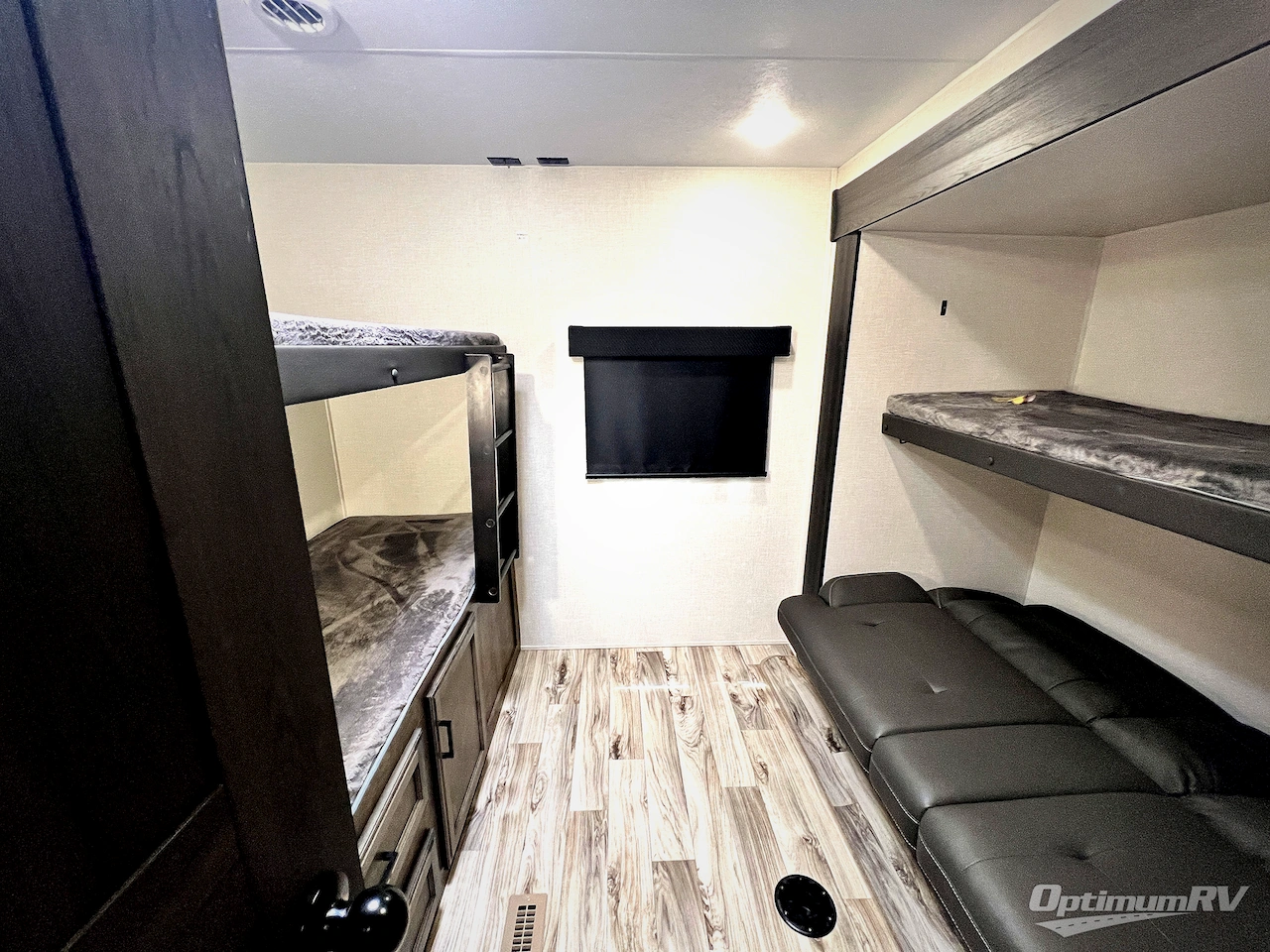2024 Venture SportTrek ST332VBH Photo 15