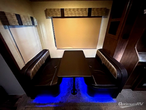 2019 Forest River Sandpiper 372LOK RV Photo 4