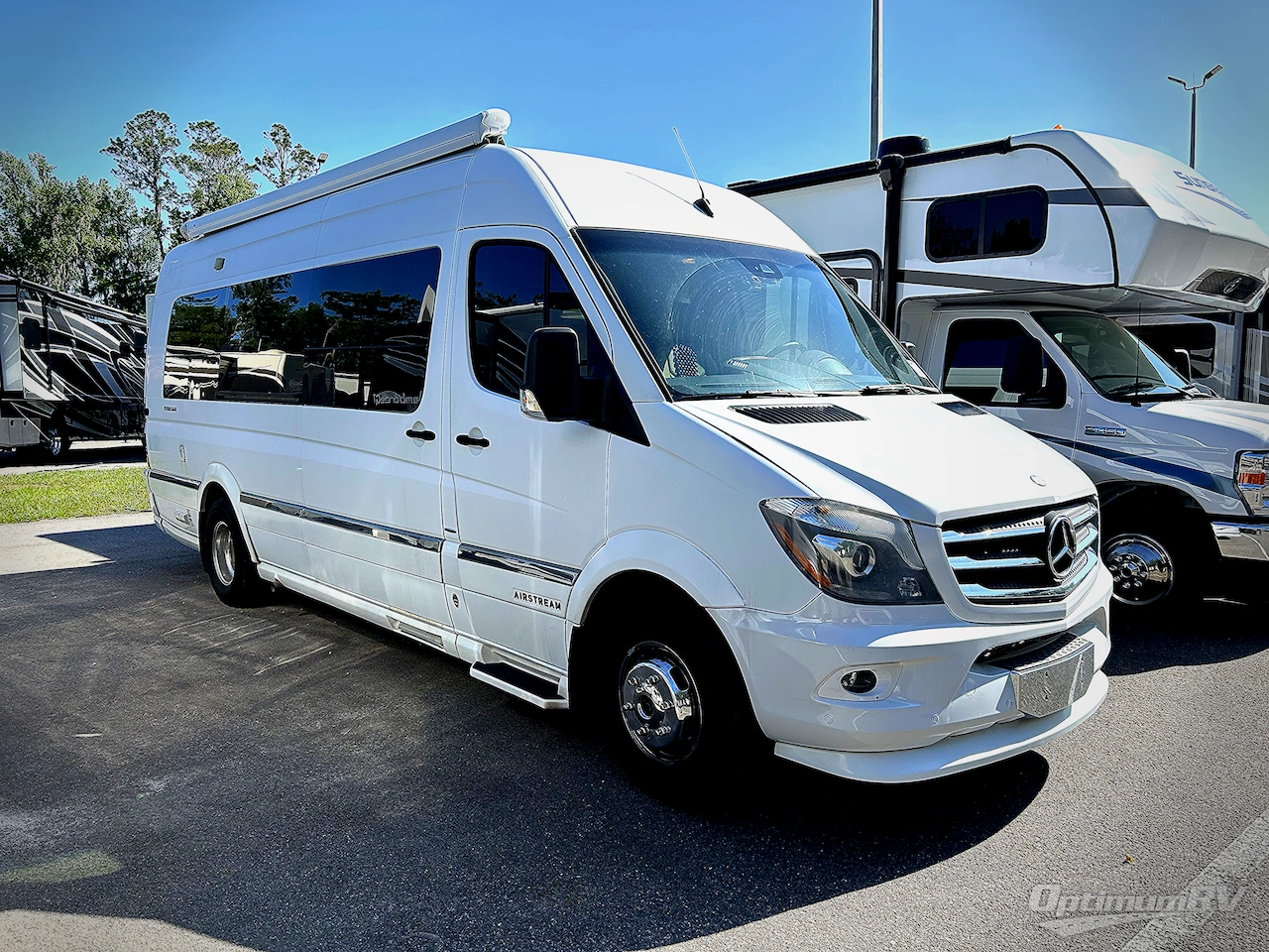 2014 Airstream Interstate Interstate Ext Lounge Photo 1