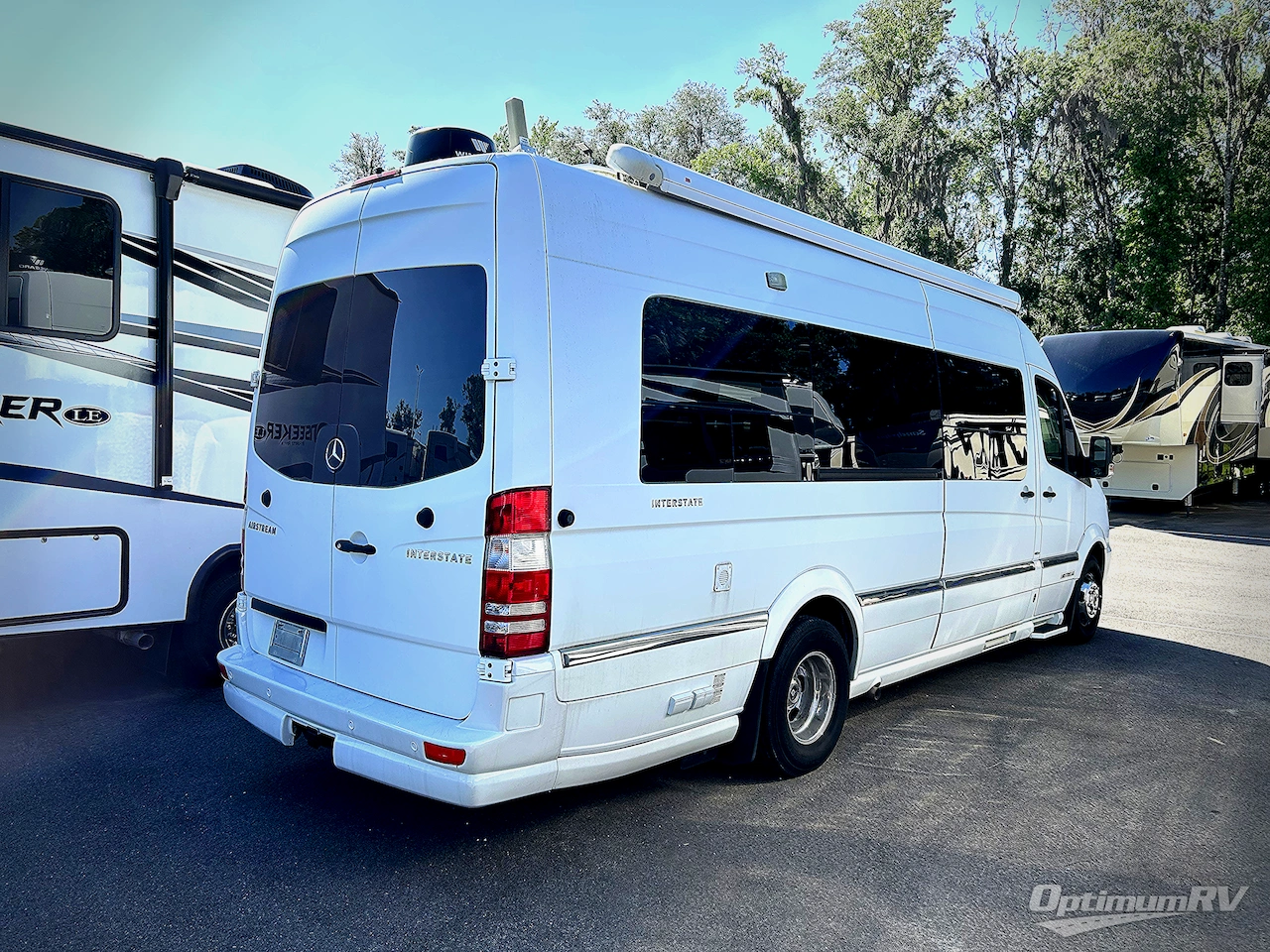 2014 Airstream Interstate Interstate Ext Lounge Photo 2