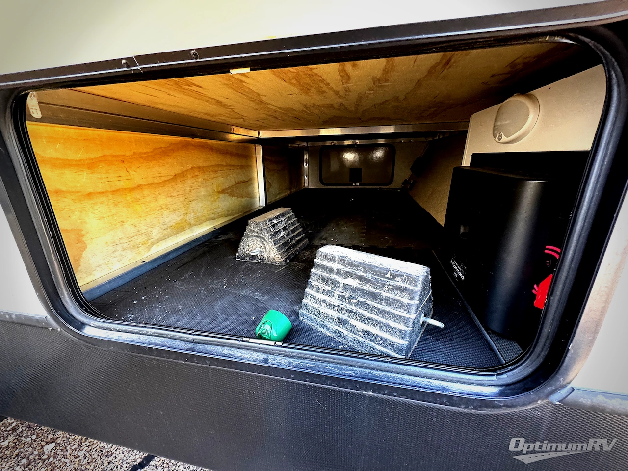 2019 Keystone Cougar Half-Ton Series 26RBS Photo 2