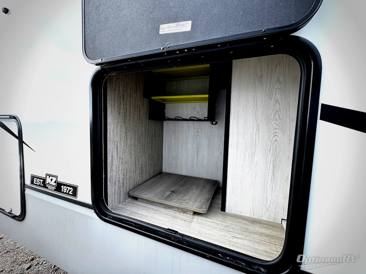 2023 KZ Durango D311BHD Photo 16