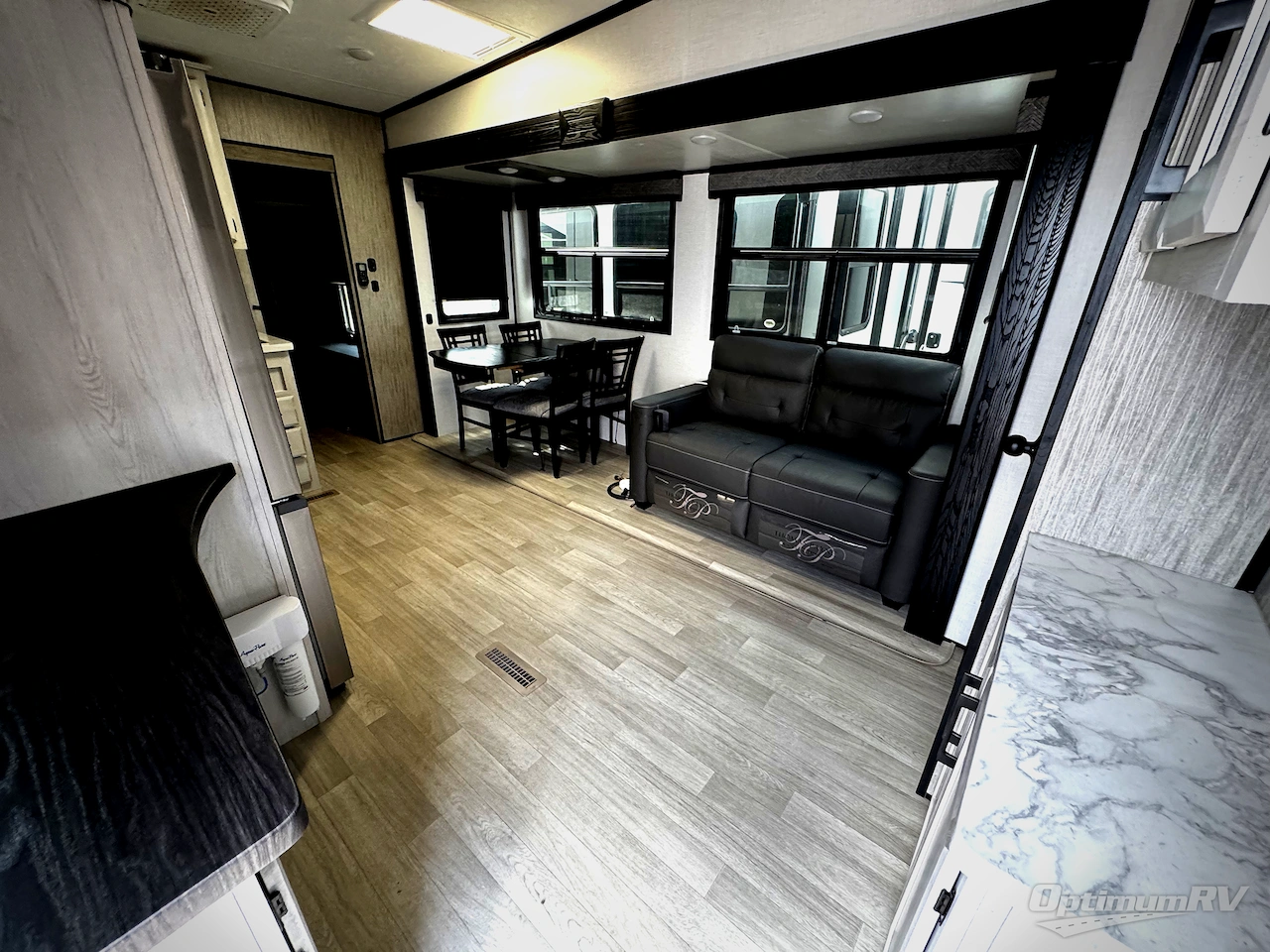 2023 KZ Durango D311BHD Photo 2