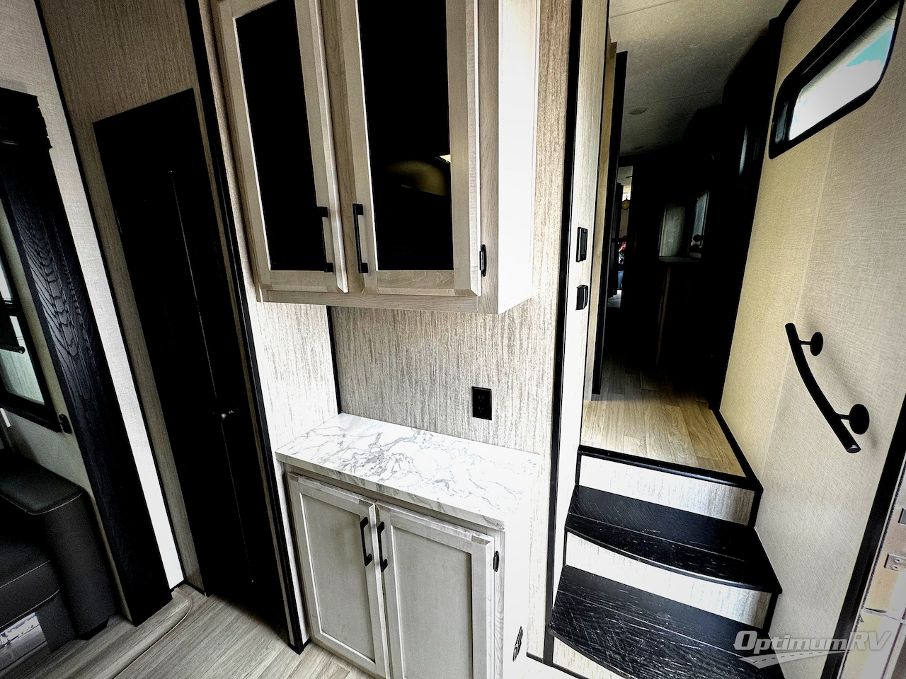 2023 KZ Durango D311BHD Photo 9