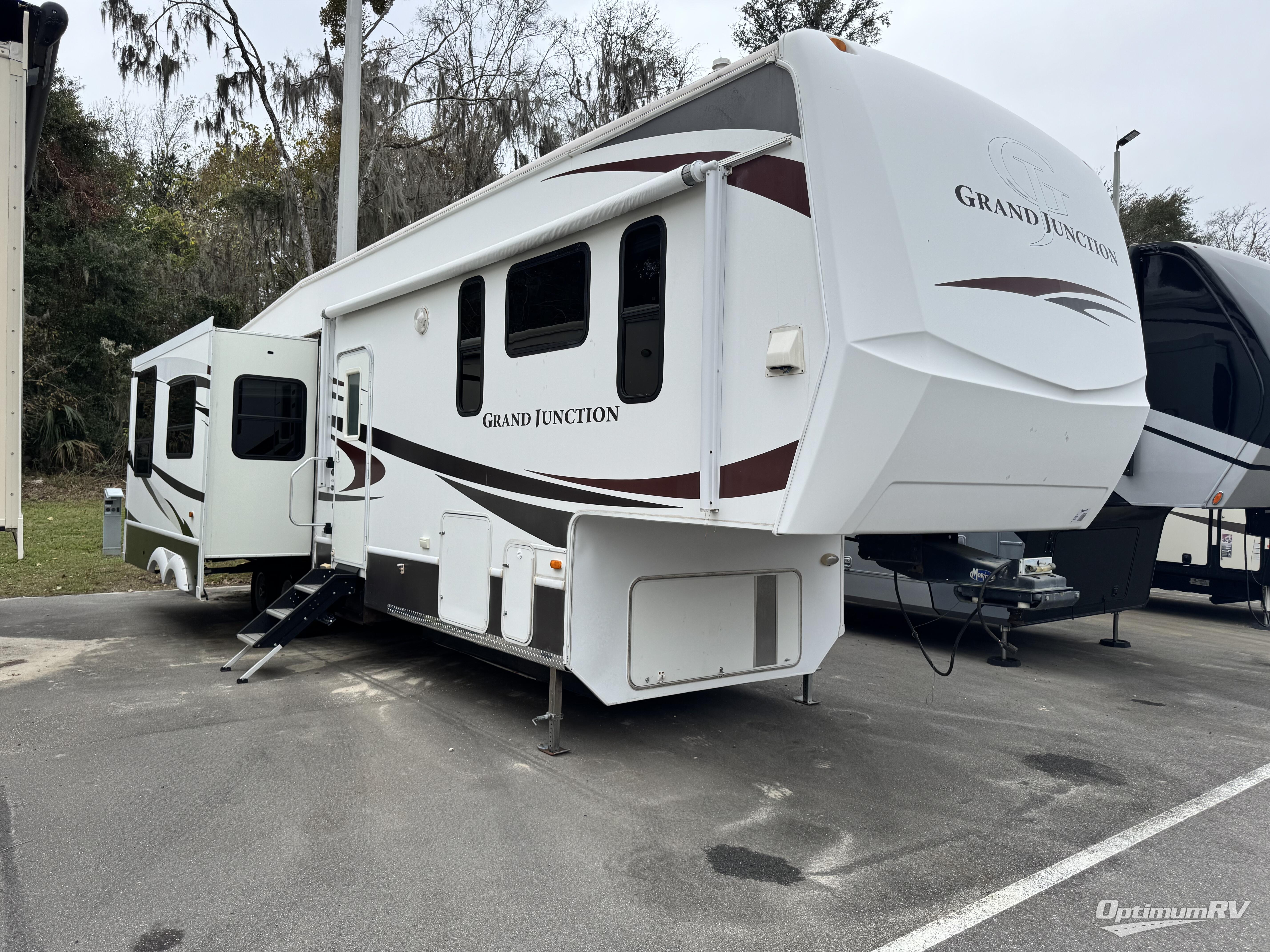 SOLD! - Used 2009 Dutchmen Grand Junction 34TRG Fifth Wheel at