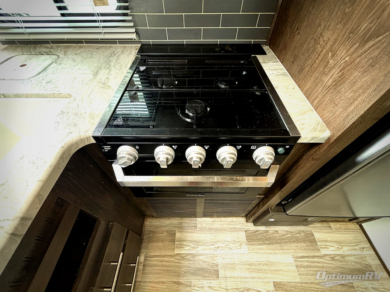 2019 Forest River Wildwood Heritage Glen LTZ 269RL Photo 6