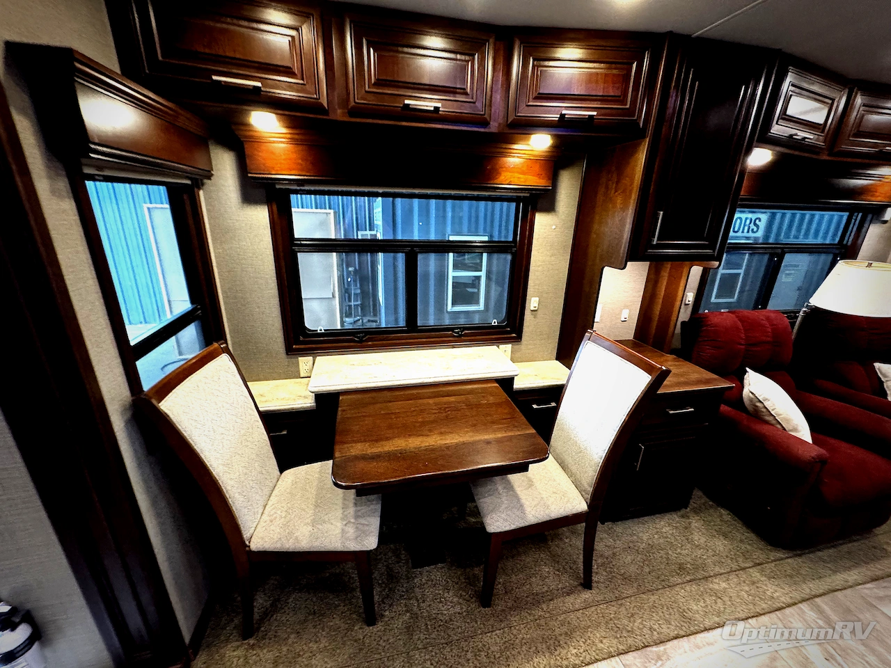 2019 DRV Luxury Suites Mobile Suites 40KSSB4 Photo 9