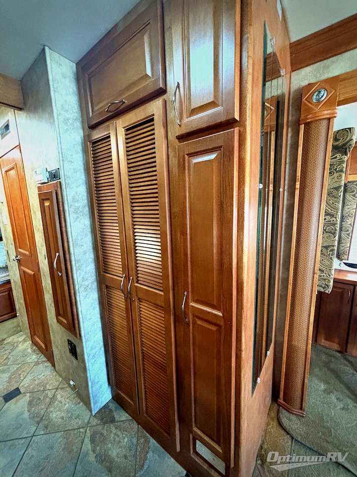 2008 Gulf Stream Tour Master T40B Photo 13
