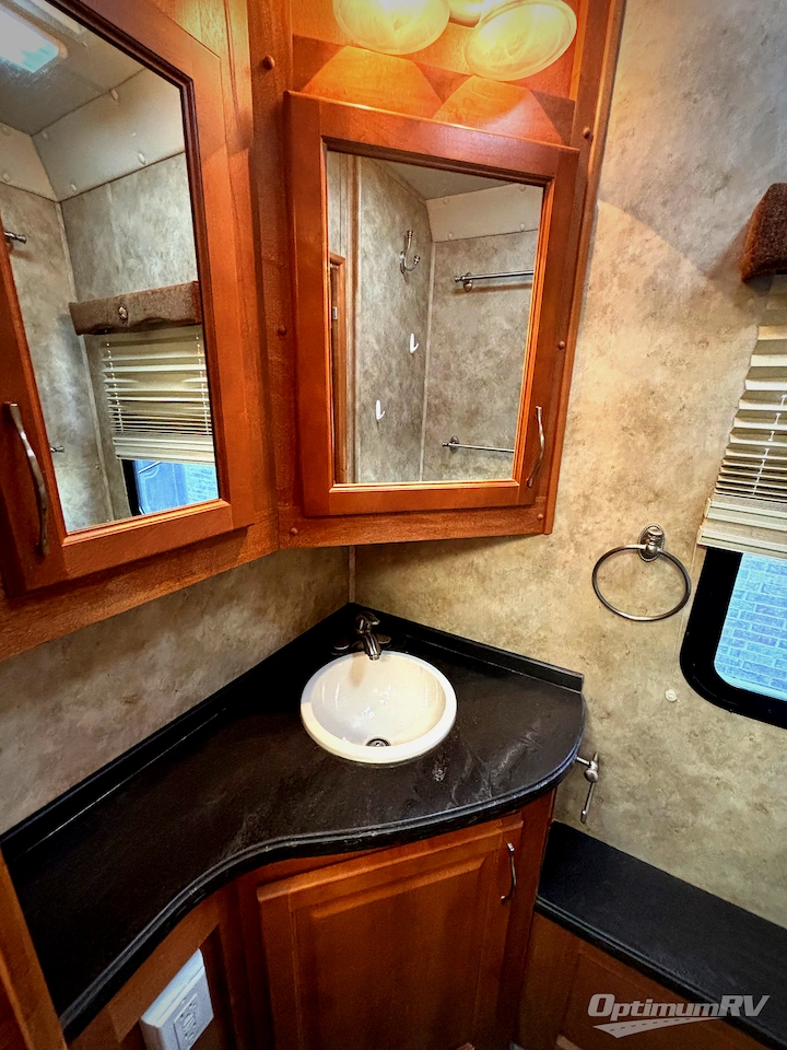 2008 Gulf Stream Tour Master T40B Photo 17