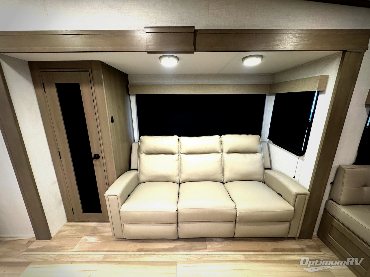 2025 Grand Design Reflection 324MBS Photo 8