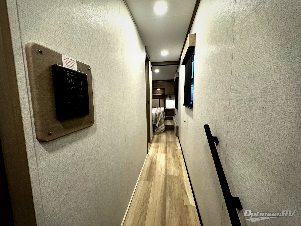 2025 Grand Design Reflection 324MBS Photo 24