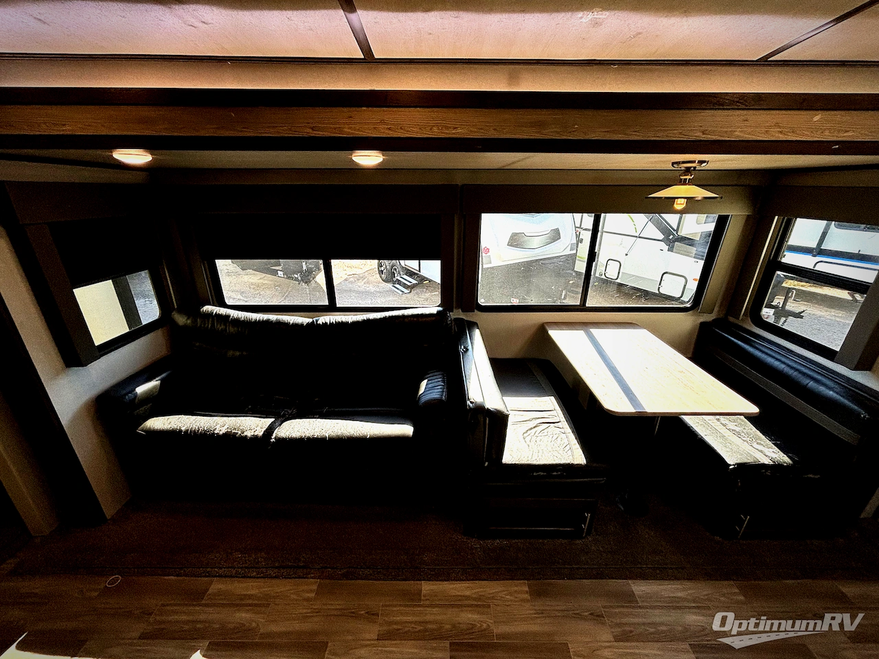2019 Forest River Wildwood Heritage Glen LTZ 322BH Photo 6