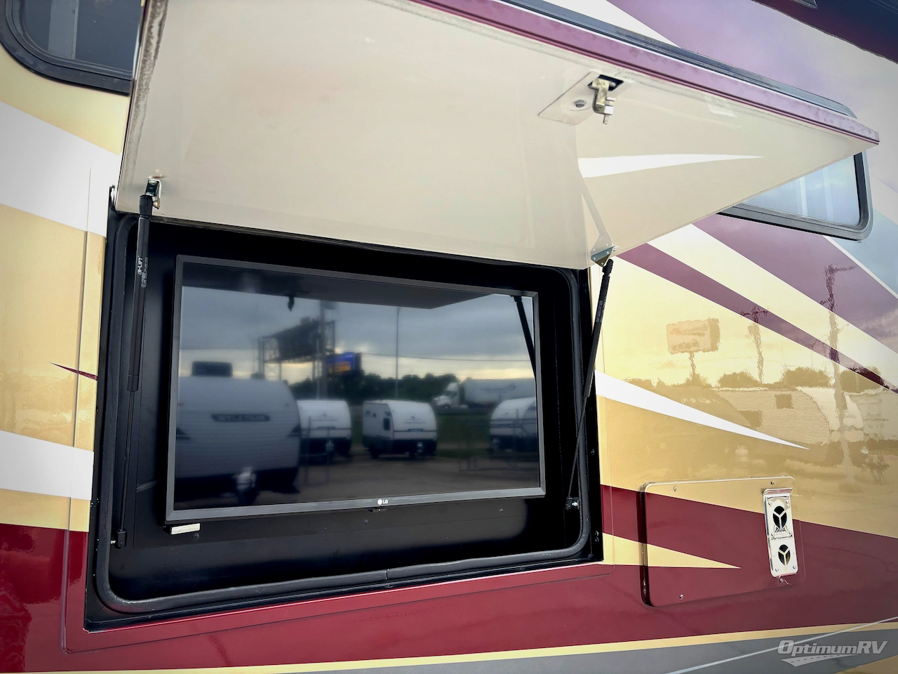 2019 Tiffin Allegro RED 37PA Photo 4