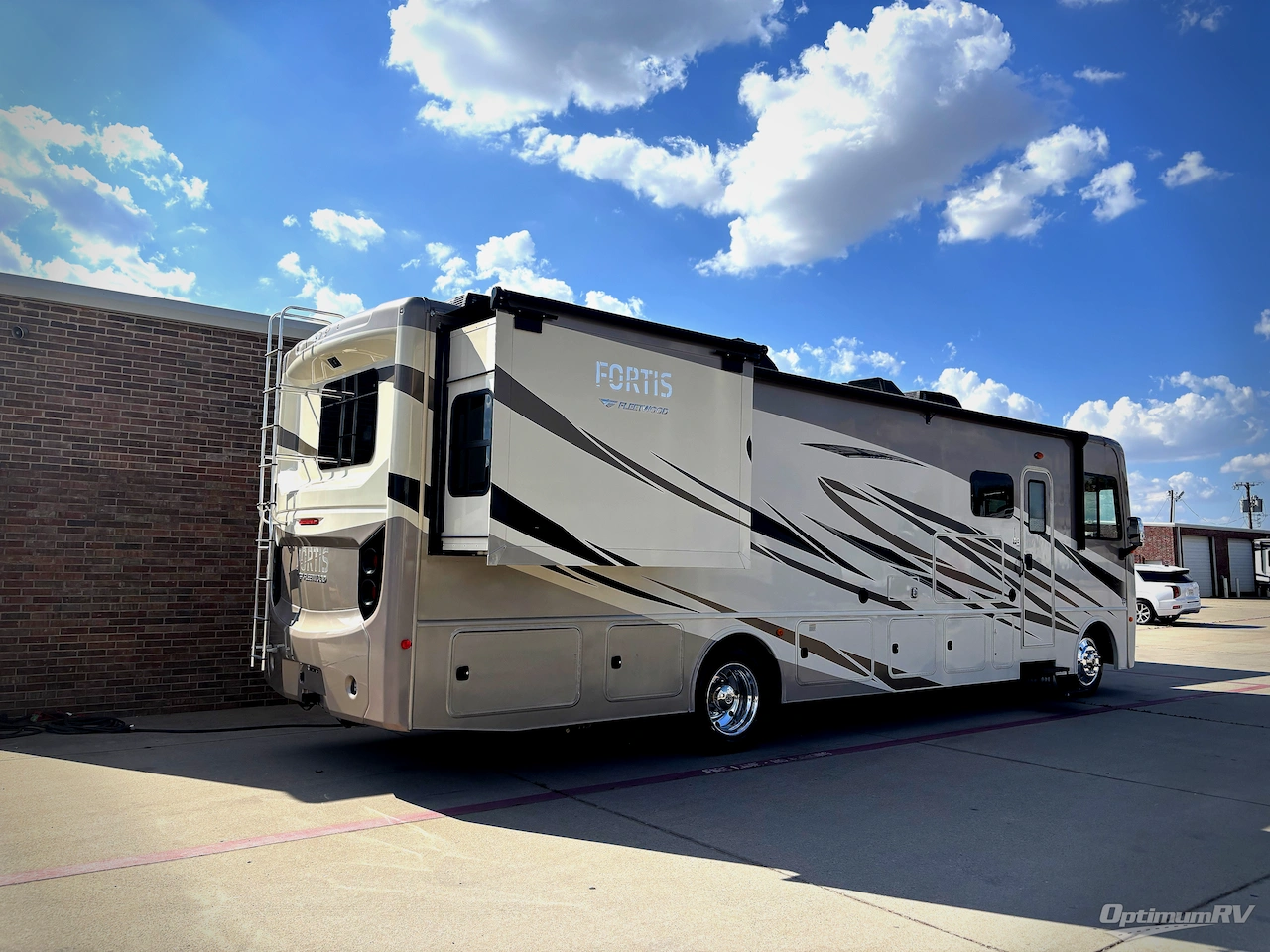 2021 Fleetwood Fortis 34MB Photo 2