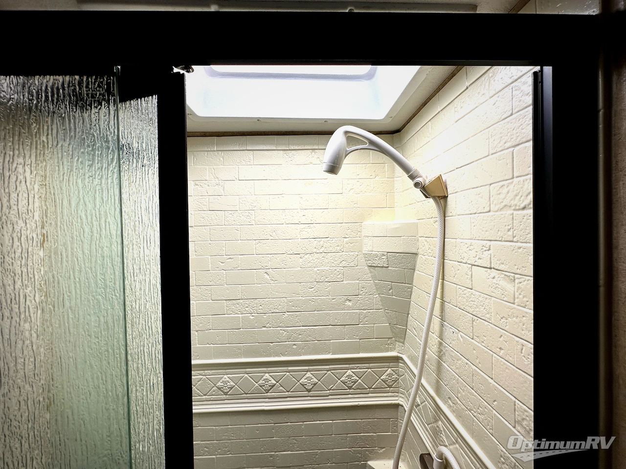 2017 Forest River Sunseeker 2500TS Ford Photo 15