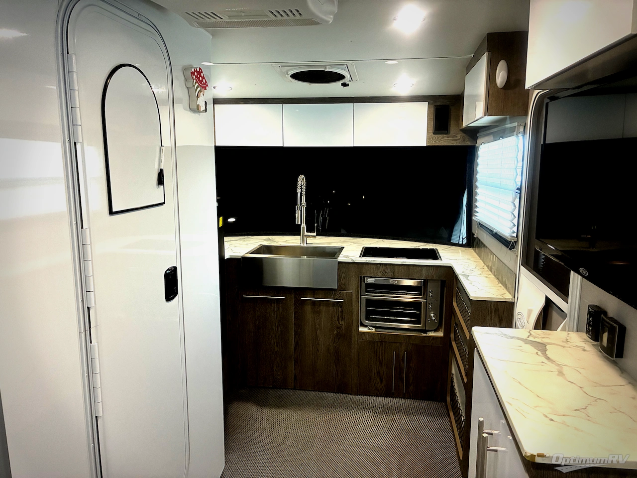2020 inTech RV Sol Eclipse Photo 2