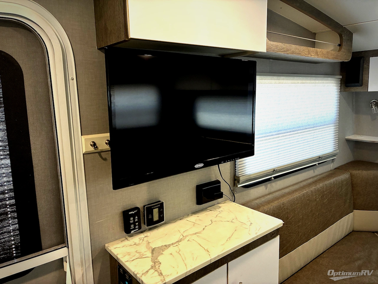 2020 inTech RV Sol Eclipse Photo 10