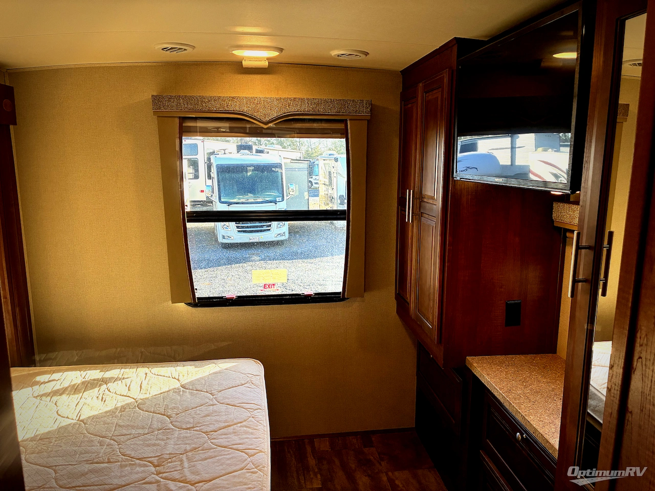 2017 Forest River Georgetown 5 Series 31L5 Photo 12